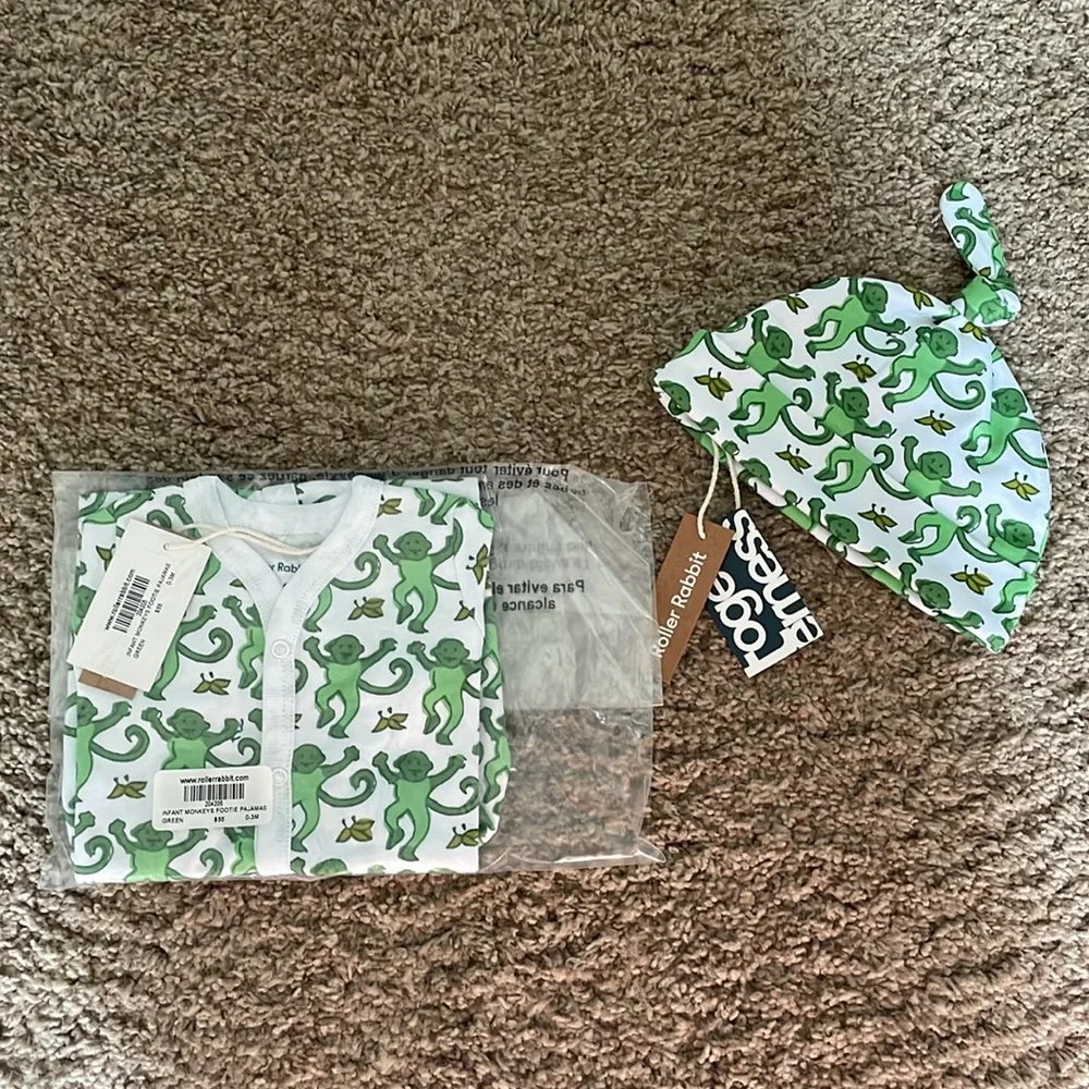 NWT Roller Rabbit infant footie PJ with matching hat